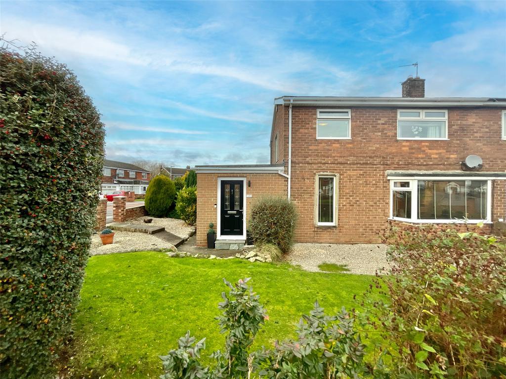 Wardley Drive, Wardley, Gateshead, NE10 4 bed semidetached house for