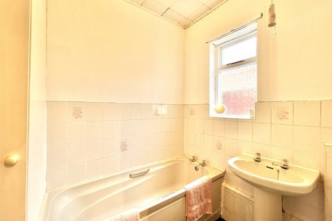 11 Broadpool Terrace, Whickham, Newcastle Upon Tyne, NE16 4RF