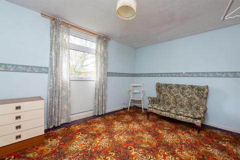36 Malvern Close, Basingstoke, RG22 5BH