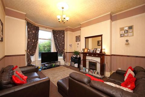 7 bedroom terraced house for sale, Abbey Road, Barrow-In-Furness