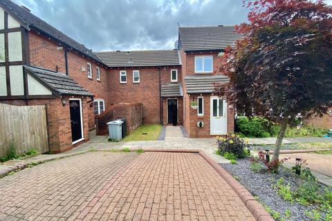 2 bedroom mews for sale, Sutton Close, Macclesfield