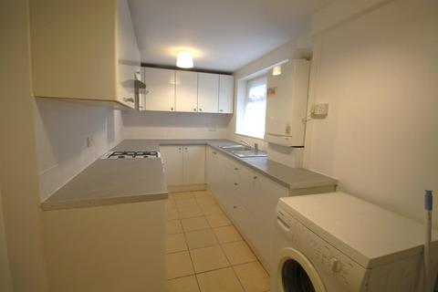 2 bedroom house to rent, Wincombe Street, Manchester
