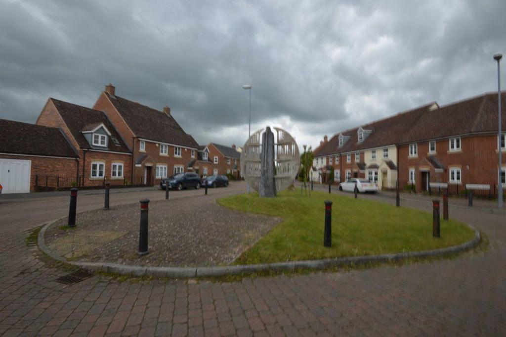 Alexandra Park Wroughton 2 bed flat £950 pcm (£219 pw)