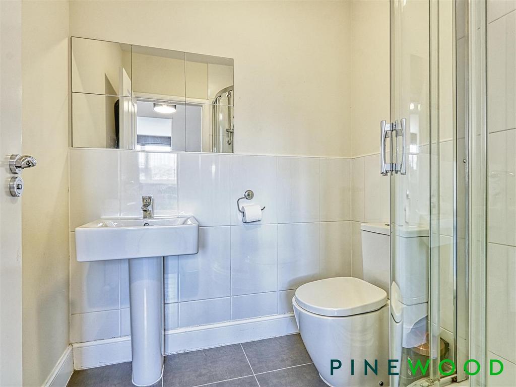 Ensuite