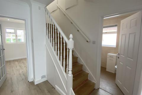 4 bedroom detached house to rent - Welbeck Grove, Derby DE22