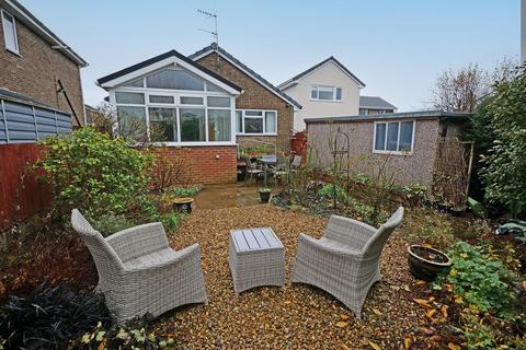2 bedroom detached bungalow for sale - Green Bank, Barnoldswick, BB18