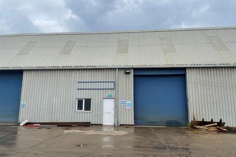 Industrial unit to rent, Henson Road, Darlington