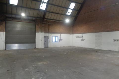 Industrial unit to rent, Henson Road, Darlington