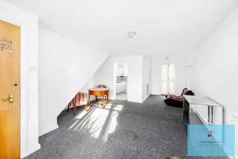2 bedroom house to rent, Dukes Lane, Brighton, BN1