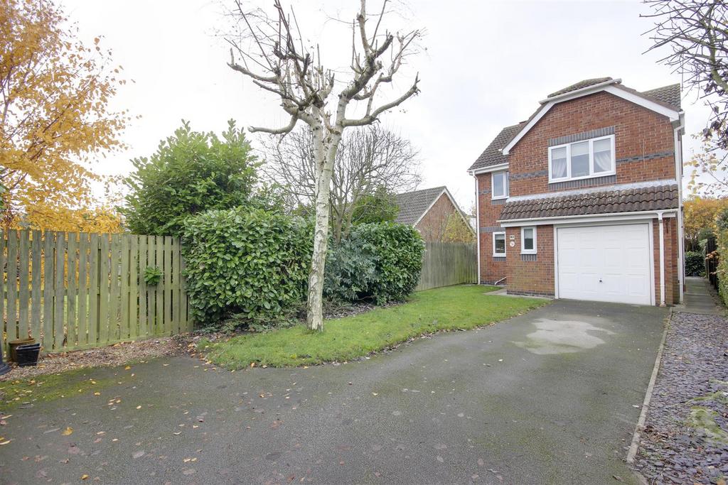 Cavendish Park, Brough 4 bed detached house £285,000
