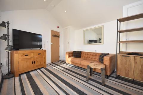 1 bedroom flat for sale, 15 The Royal, Queens Road, Penarth, CF64 1BQ