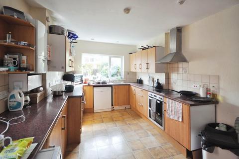 7 bedroom house to rent, Monks Road, Exeter