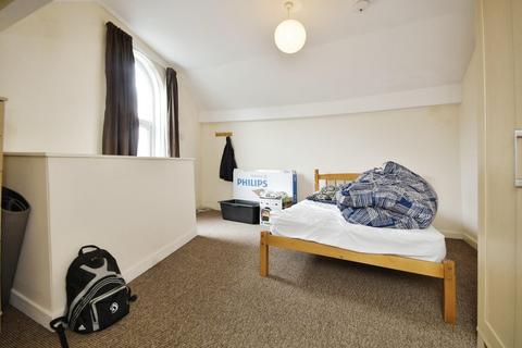 4 bedroom flat for sale, Sharrow Lane, Sheffield