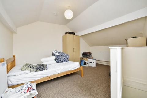 4 bedroom flat for sale, Sharrow Lane, Sheffield