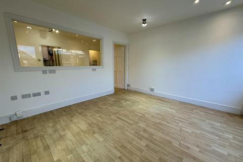 Shop to rent - Fore Street, Exeter EX1