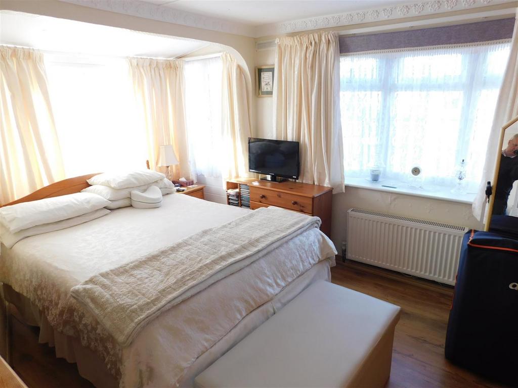 Bedroom / Formally Lounge