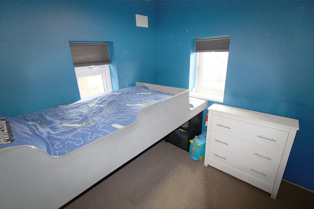 Bedroom 3.jpg