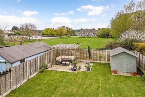 10 Croft Way, Bognor Regis, PO22 6AP