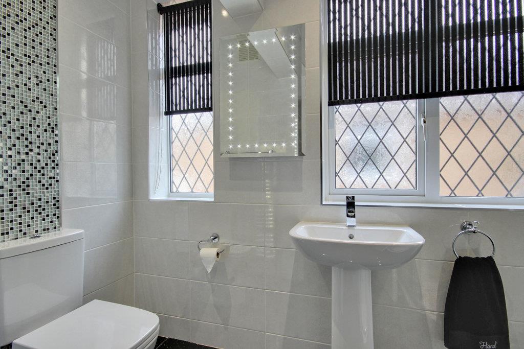 Modern Shower room