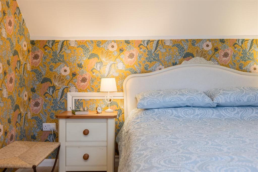 Priory Croft Bedroom 1-2.jpg
