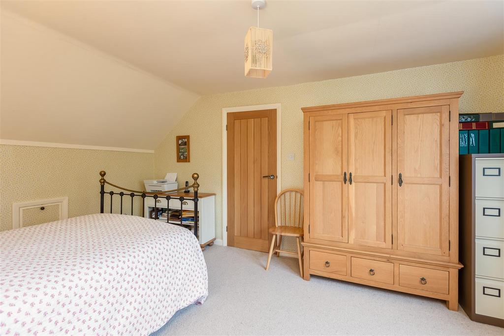 Priory Croft Bedroom 2-2.jpg