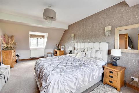 4 bedroom semi-detached house for sale, East Guldeford, Rye