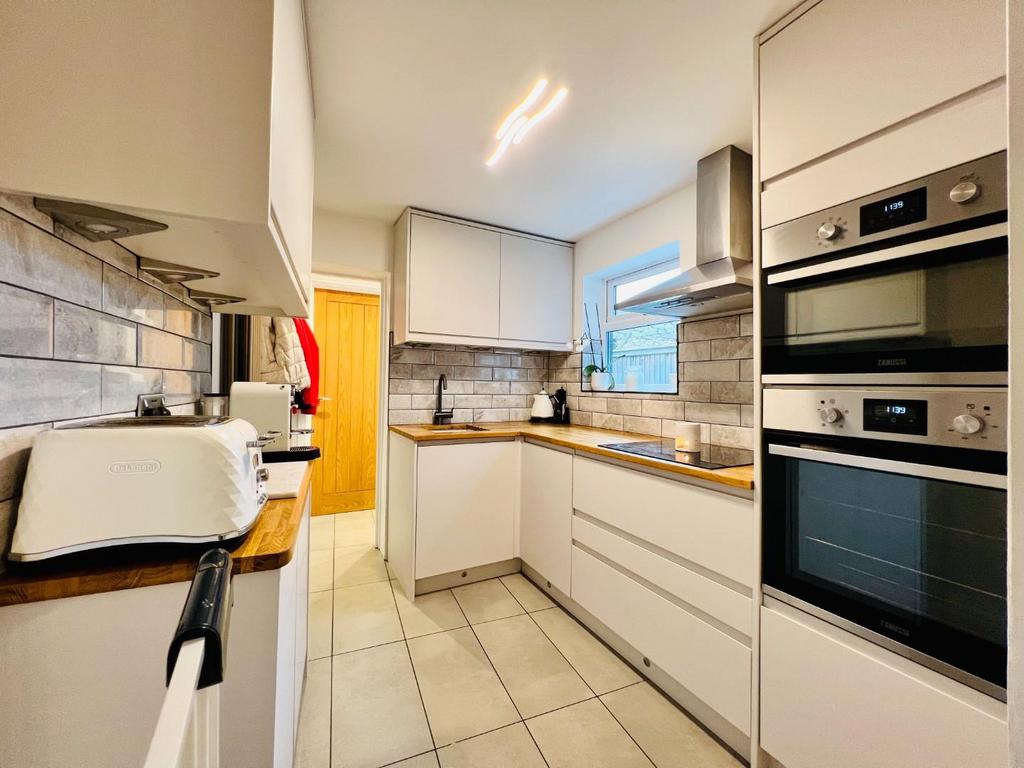 Fitted Kitchen.jpeg