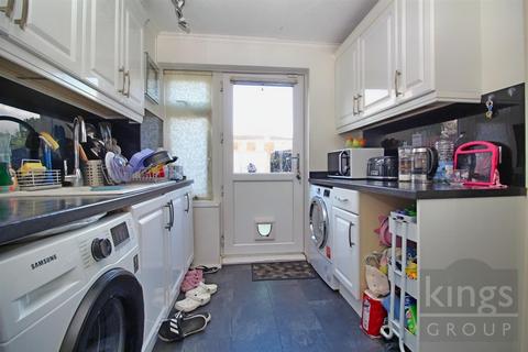 20 Rowley Gardens, Cheshunt, Waltham Cross, EN8 0SR