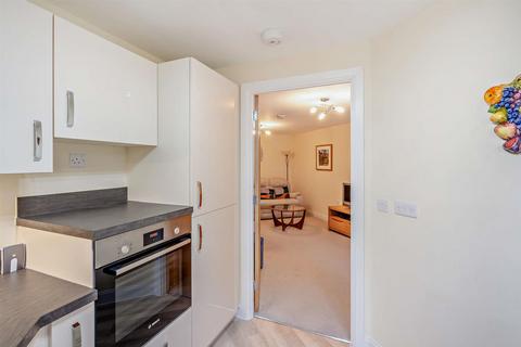 2 bedroom apartment for sale, Haworth Court, Preston Road, Clayton-Le-Woods, Chorley