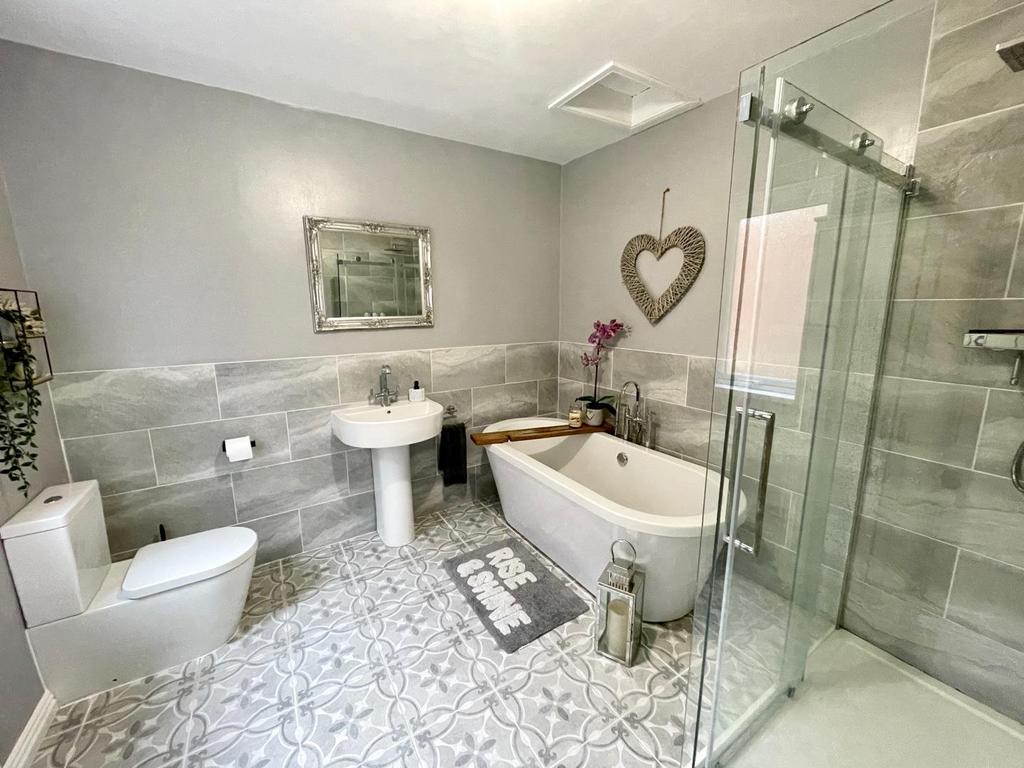 Family Bathroom