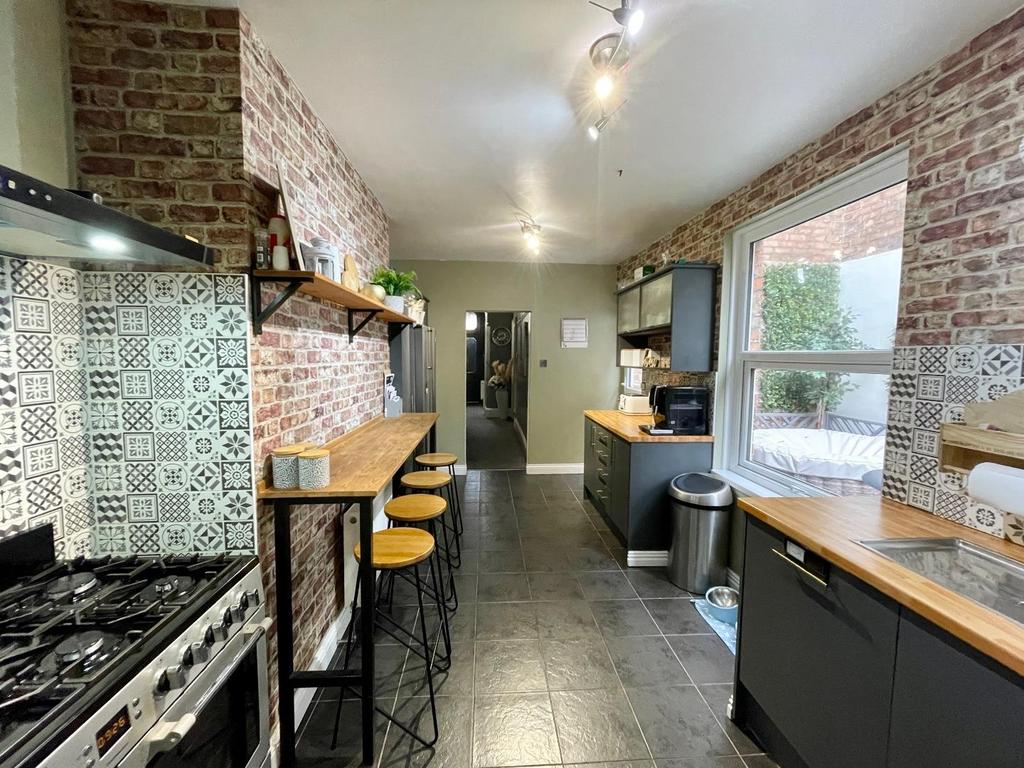 Breakfast Kitchen