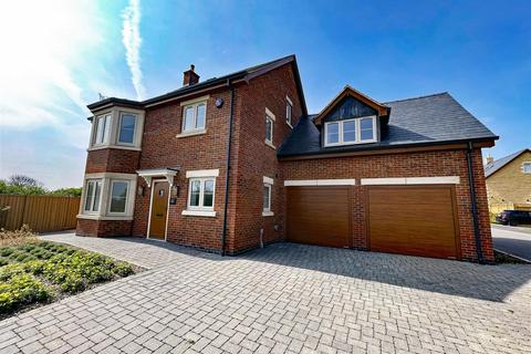 5 bedroom detached house for sale, Leicester Road, Uppingham, Rutland