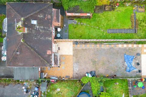 3 bedroom house for sale - Nuthurst Road, Moston, Manchester