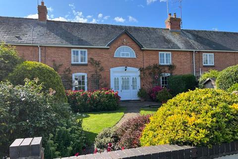 2 bedroom terraced house for sale, Portland Close, Weobley, Hereford, HR4