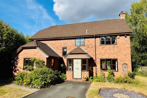4 bedroom detached house for sale, Hafod Road, Hereford, HR1