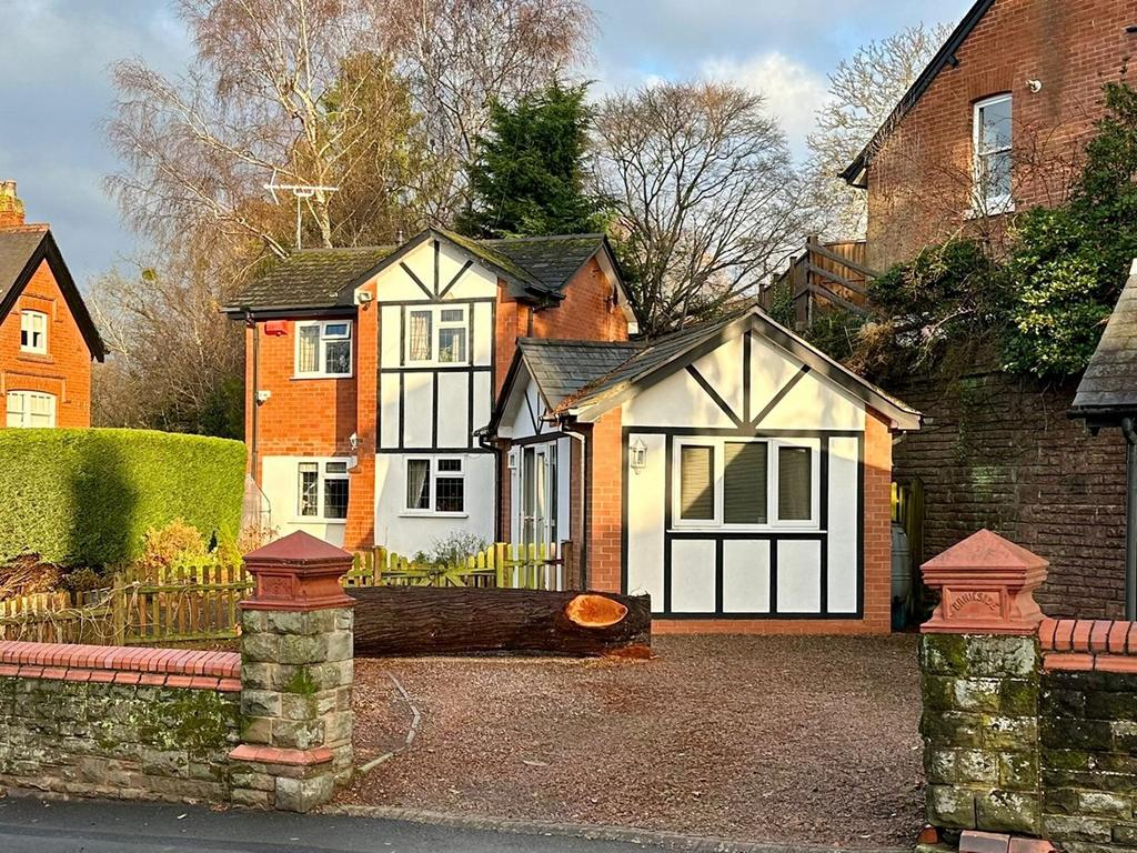 19a Hafod Road, Hereford, HR1 2 bed detached house for sale £350,000