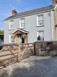 4 bedroom property with land for sale - Ty Mawr, Llanybydder
