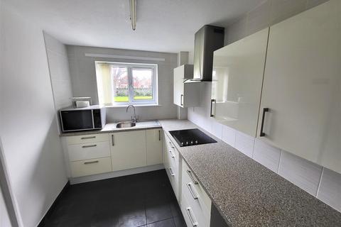 1 bedroom flat for sale - Russell Road, Rhyl