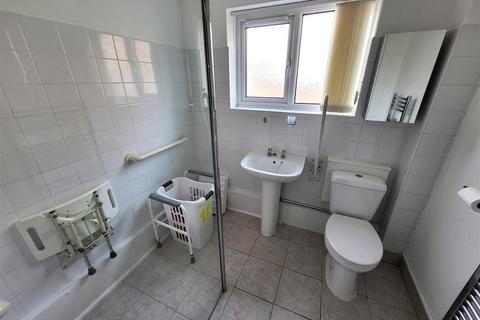 1 bedroom flat for sale, Russell Road, Rhyl