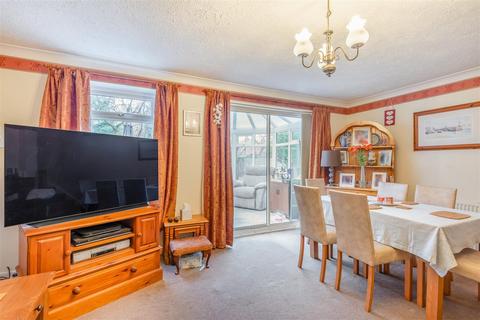 3 bedroom detached house for sale - The Orchard, Harlow Avenue, Mansfield