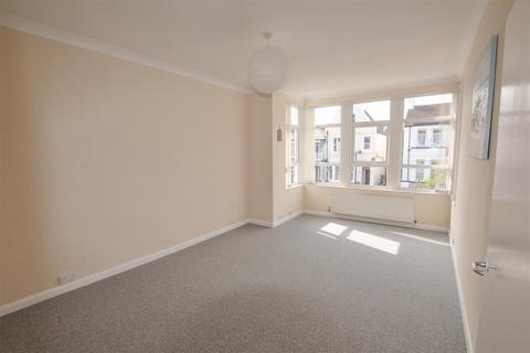 1 bedroom flat for sale, PALMERSTON ROAD, Westcliff-On-Sea