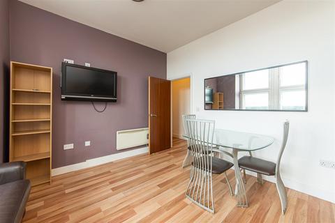 2 bedroom apartment to rent - City Apartments, Northumberland Street, Newcastle Upon Tyne