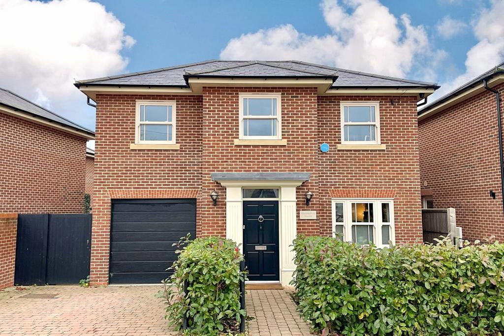 High Wych Lane, High Wych, Sawbridgeworth, CM21 5 bed house for sale