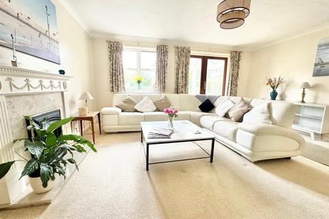 4 bedroom house for sale, Osprey Close, Christchurch BH23