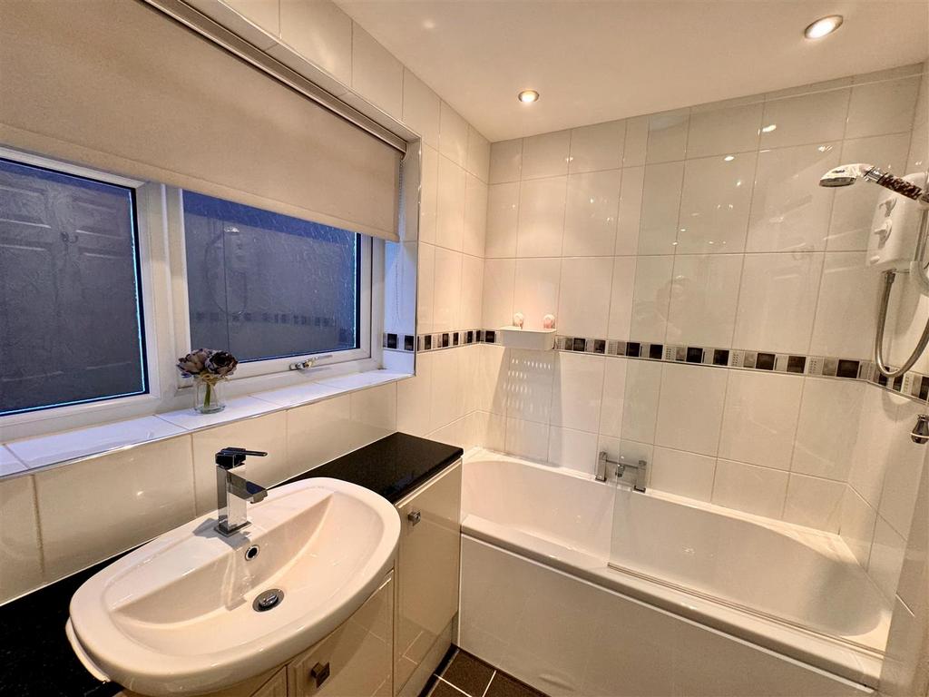 Family bathroom
