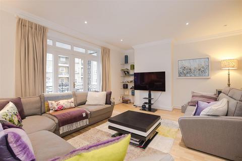 4 bedroom end of terrace house to rent, Trinity Church Road, Barnes