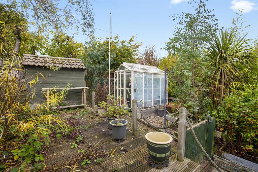 23 Birch Grove 19.jpg