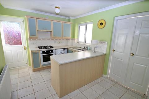 26 Exeter Drive, Tamworth, B79 7YQ