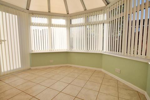 26 Exeter Drive, Tamworth, B79 7YQ