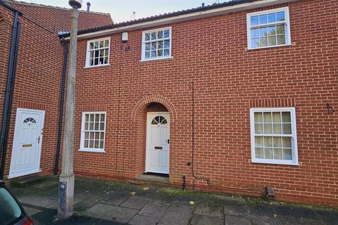 3 bedroom townhouse for sale, Church Street, Bingham